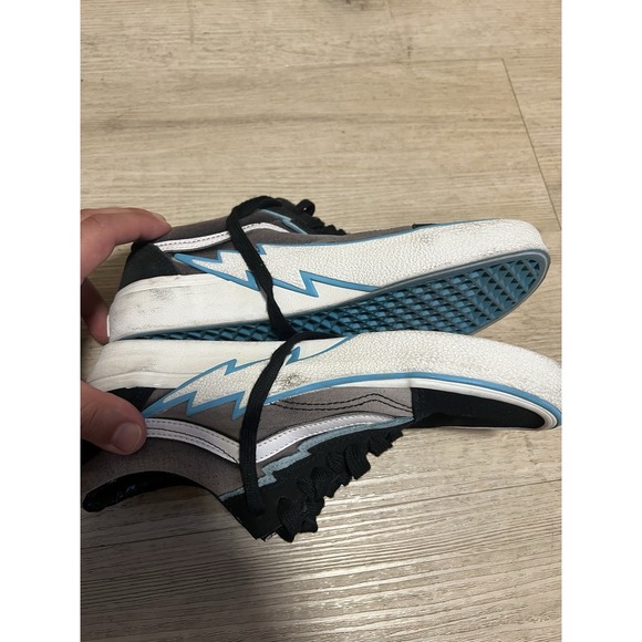 Vans Old Skool Bolt Cyan Sky Blue Black Bolt Lightning Men's Sz‎ 8 - Women's 9.5 - Picture 4 of 8